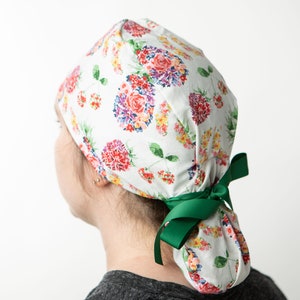 Tropical Floral scrub cap, long hair medical professional surgical hat, ponytailed Nursing scrubs, pouched Surgery Hat, Nurse gift ideas
