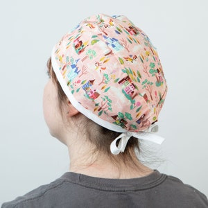 Rosa Fairytale Princess-skrubbermössa, Läkarmössa för kort hår, unisex-medicinmössa för pixie, presentidéer för kirurgisk mössa till sjuksköterskor