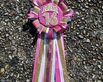 Embroidery birthday pin