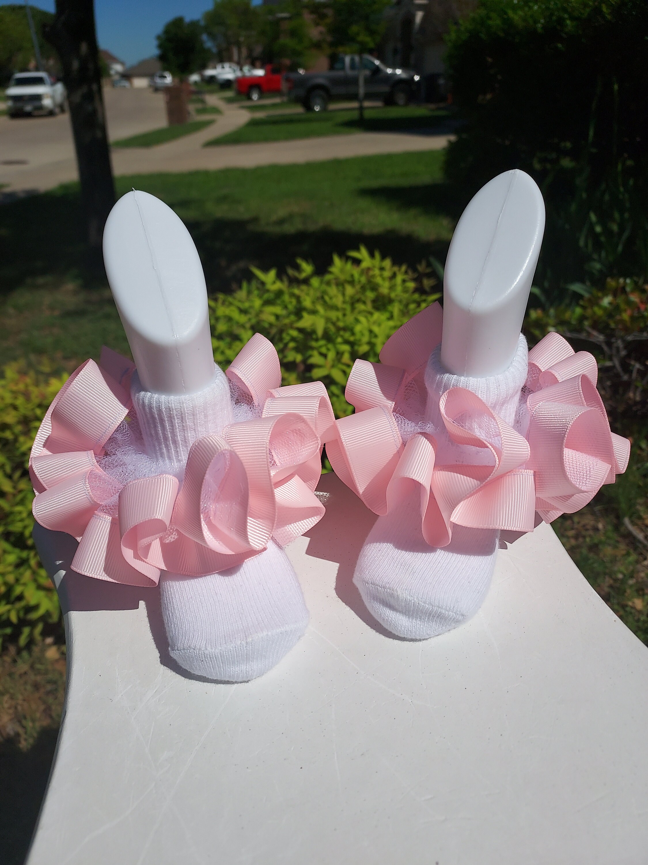 Light Pink grograin ribbon ruffle socks.