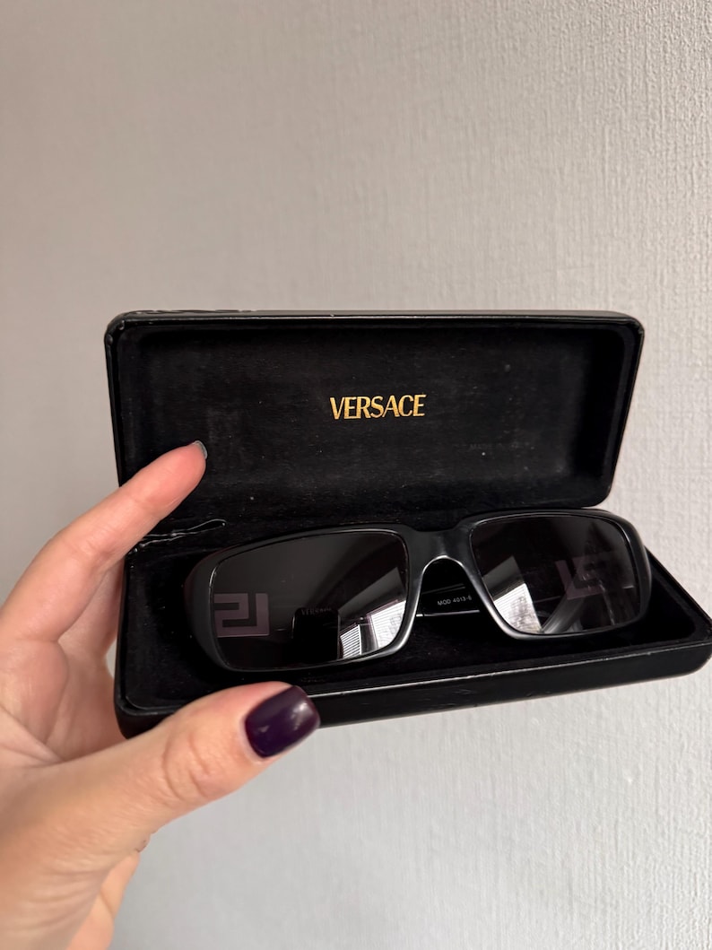 ICONIC Versace Sunglasses Medusa Case, Vintage Versace Greek Key Sunglasses, Y2K Designer Sunglasses Black image 2