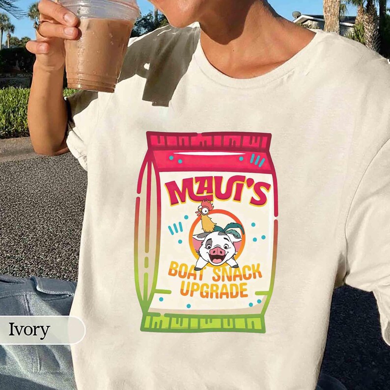 Divertida camiseta de Maui con el lema "Pua y Heihei: Mejora de la merienda en barco", camiseta del equipo de merienda de las princesas de Moana de Disney, película Moana 2026, Aldea Polinesia de Disney imagen 5
