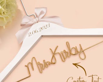 Percha nupcial personalizada, percha para vestido de novia a medida con nombre y fecha.