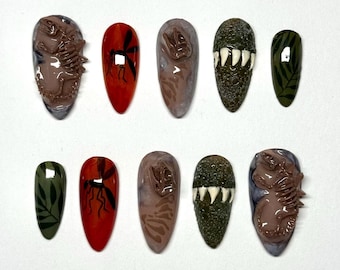Unhas Postiças de Âmbar com Fósseis de Dinossauro | Inspiradas no Jurássico | Unhas Decorativas Artesanais e Reutilizáveis