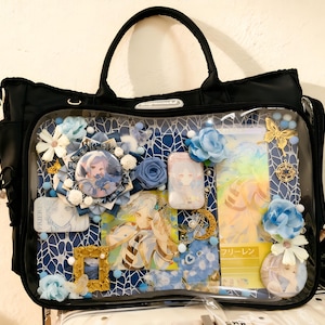 Grande borsa Ita nera con finestra trasparente, espositore per spille, zaino a tracolla, merchandising di concerti, anime, fandom, scuola, laptop, borsa da pendolare, borsa espositiva Ita
