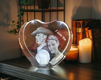 Personalized Heart 3D Crystal Photo with LED, Custom Portrait in Crystal Light, Valentine's Day Gift, Portrait in Crystal, Anniversary Gift