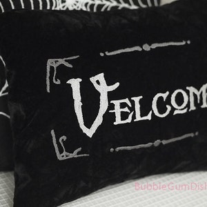 Velcome Funny Halloween Pillow Cover Vampire Welcome Greeting Embroidered Black Velvet 12 x 16 image 4