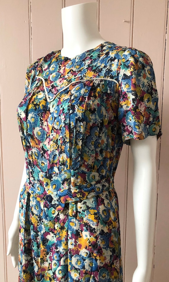 Beautiful 1940’s Floral Crepe Dress