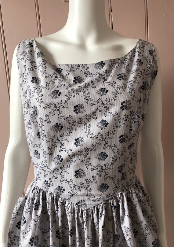 Pretty 1950’s Floral Cotton Dress