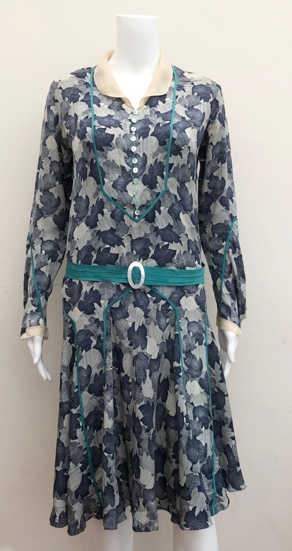 Fantastic 1920’s Silk Day Dress - image 2