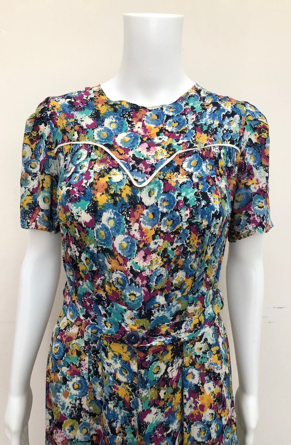 Superb 1940’s Crepe Floral Dress - image 3