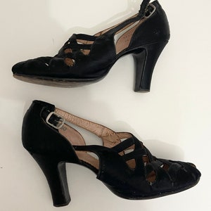 Fabulous 1940’s Black Satin Shoes