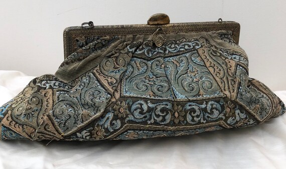Lovely 1920’s Gold Lame Bag