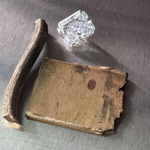 Bague directionnelle en argent et rubis image 4