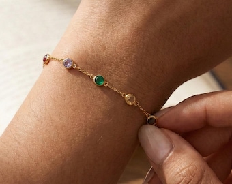 Spaced Birthstone Armband Goldplattiert Personalisiertes Familien Armband für Mama, zartes Geburtsstein Geschenk
