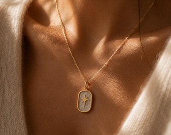 Polarstern Kette Gold, Emaille Stern Medallion Anhänger 925 Silber vergoldet, Celestial Boho Schmuck Damen, Geschenk für Sie & Freundin