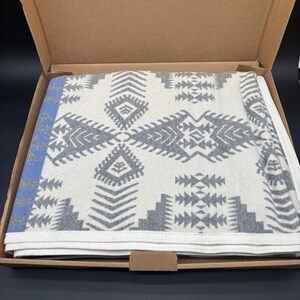 Bata Pendleton Silver Bark (64" x 80") Colección Beaver State Heritage Marfil imagen 10