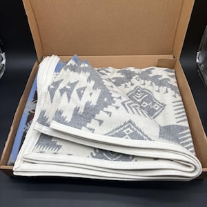 Bata Pendleton Silver Bark (64" x 80") Colección Beaver State Heritage Marfil imagen 9