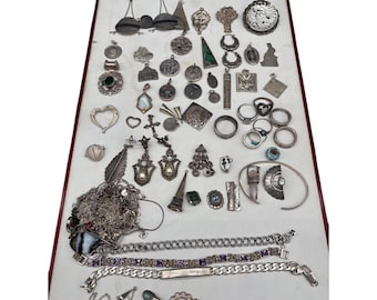 367 Grams Sterling Silver Jewelry Lot Womens OS Silver Good Mixed Pendants Rings
