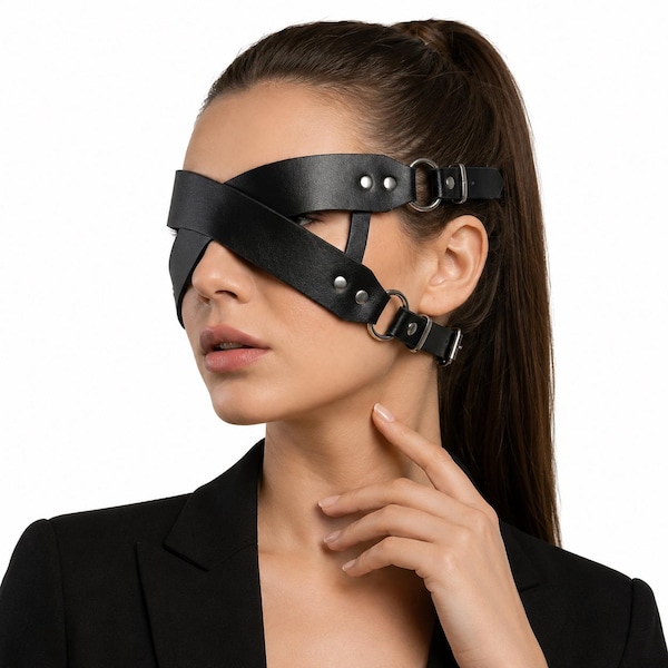 Black Leather Strap Mask, Gothic Cosplay Mask, Adjustable PU Leather Mask, Crisscross Costume Mask, Carnival Party Mask, Halloween Mask