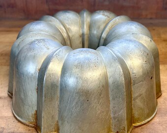 Molde para pastel Bundt VTG Nordic Ware de 9 pulgadas, Northland, aluminio fundido grueso, gris.