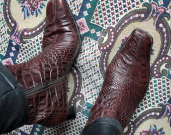 Stivali in pelle di coccodrillo con punta quadrata / Stivaletti da cowboy vintage