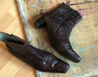 Square toe leather ankle boots / Vintage brown croco leather cowboy boots