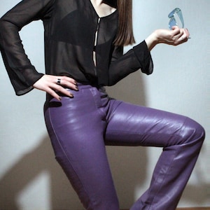 00s Purple leather pants high rise bootcut flare leather trousers