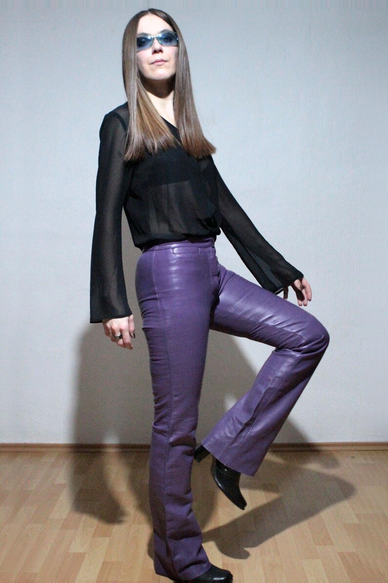 00s Purple leather pants high rise bootcut flare leather trousers