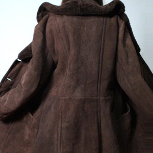 mens brown sheepskin coat with large collar and beige shearling interior