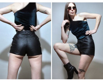 High rise leather shorts / Black leather hot pants