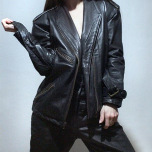 vintage leather motorcycle jacket with Kevlar lining womens riding gear