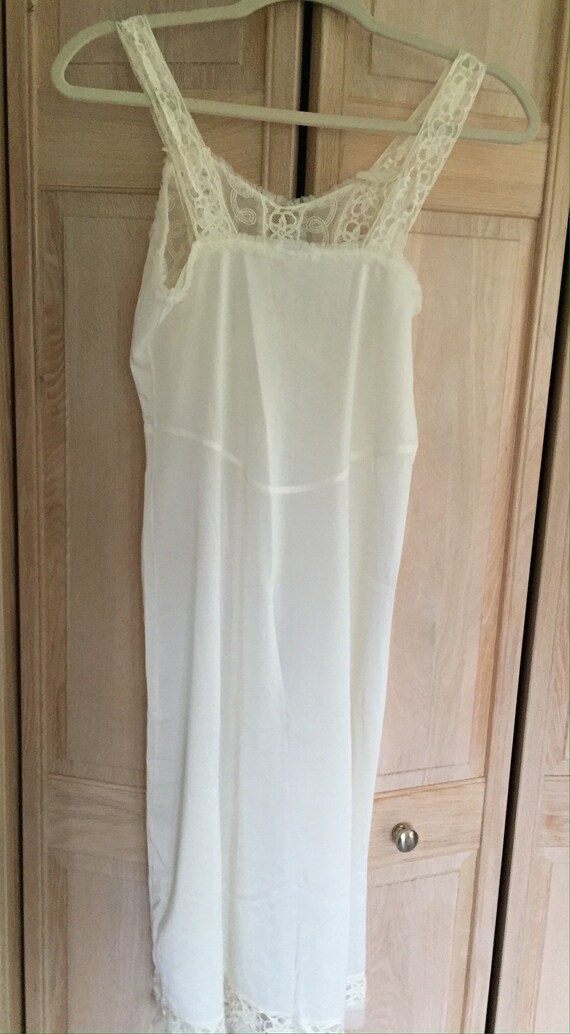 Lovely Off-White or Ivory Sheer Negligee from 194… - image 5