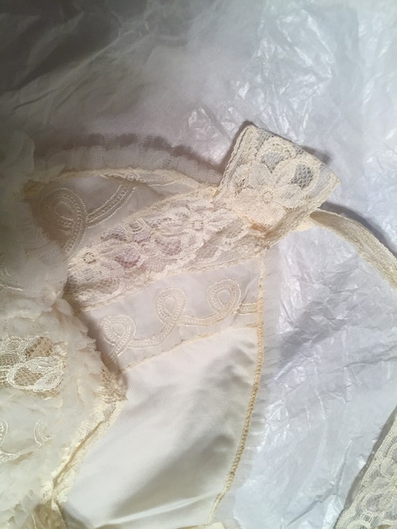 Lovely Off-White or Ivory Sheer Negligee from 194… - image 10