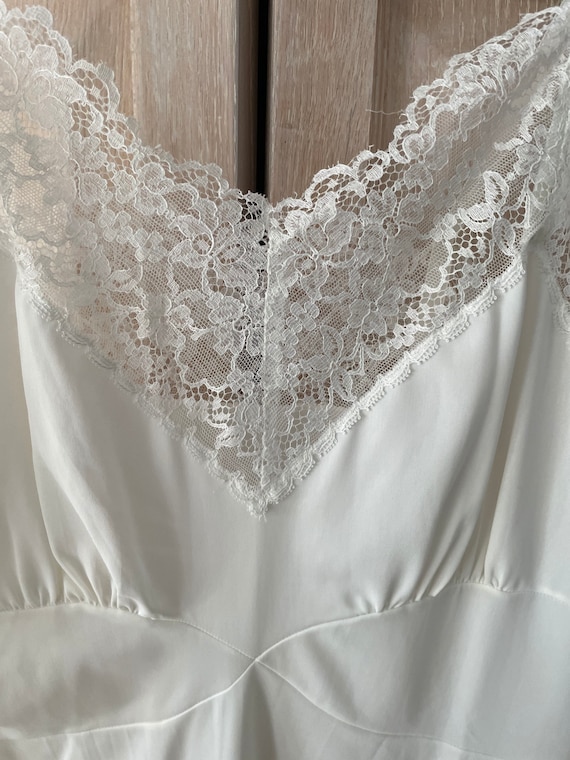 Gorgeous Vintage Lacy Full Slip or Nightgown