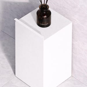 toilet paper holder
towel holder
toilet paper storage
toilet paper shelf
toilet paper hanger
paper towel holder
bathroom storage
bathroom cabinet
bathroom shelf
bathroom organizer
wall mounted shelf
powder coated steel
towel bar shelf