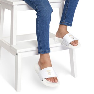Sandalias - Lindas sandalias juveniles con estampado de huellas de Shiba Inu | Sandalias con tiras removibles