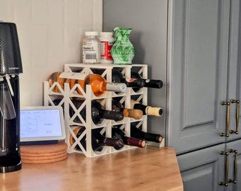 Vanguard Tower Portabottiglie modulare – Espositore per bottiglie a griglia stampato in 3D, organizer impilabile