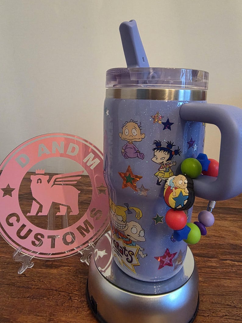 Vaso térmico Stanley Protour de 20 oz con diseño de hortensias brillantes de Rugrats, hecho a medida, nuevo con etiquetas. imagen 2
