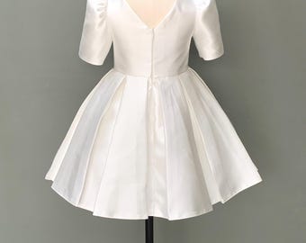 Flower Girl Dress Ivory Satin Dress Short Sleeves V Back Bridesmaid Dress MJ08