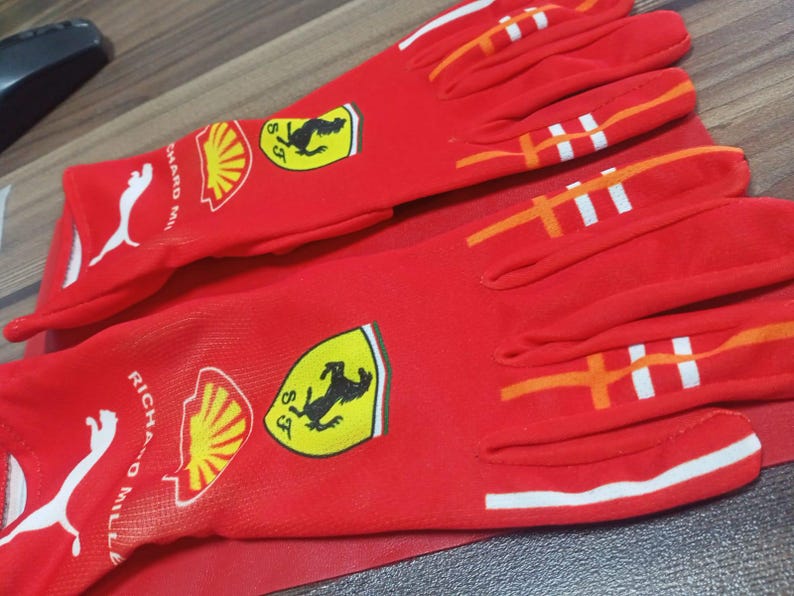 Guantes de carreras inspirados en Charles Leclerc / Simulación y carreras de karts imagen 10