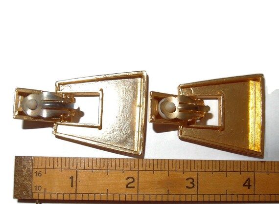 Gold-tone LARGE  80s Square Clip-on Earrings - image 3