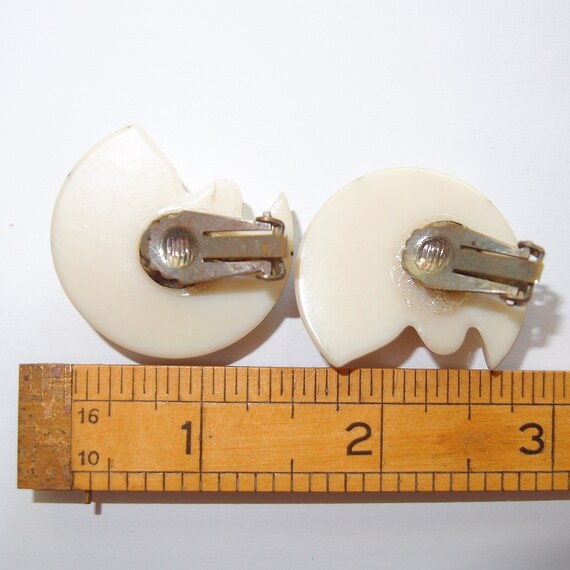 BLOWOUT SALE Teeth Cut-out Lucite Plastic Earring… - image 3