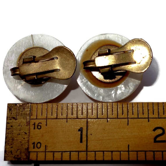 Peralized White Button Earrings - image 3