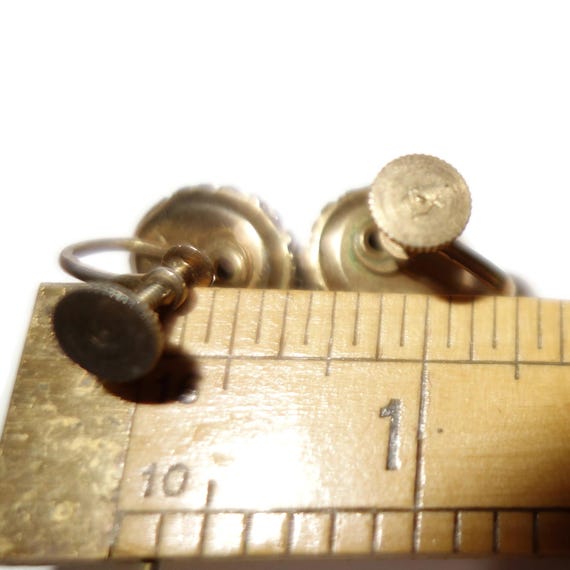 Tiny Stud Cameo Rhinestone Screw-back Earrings - image 3