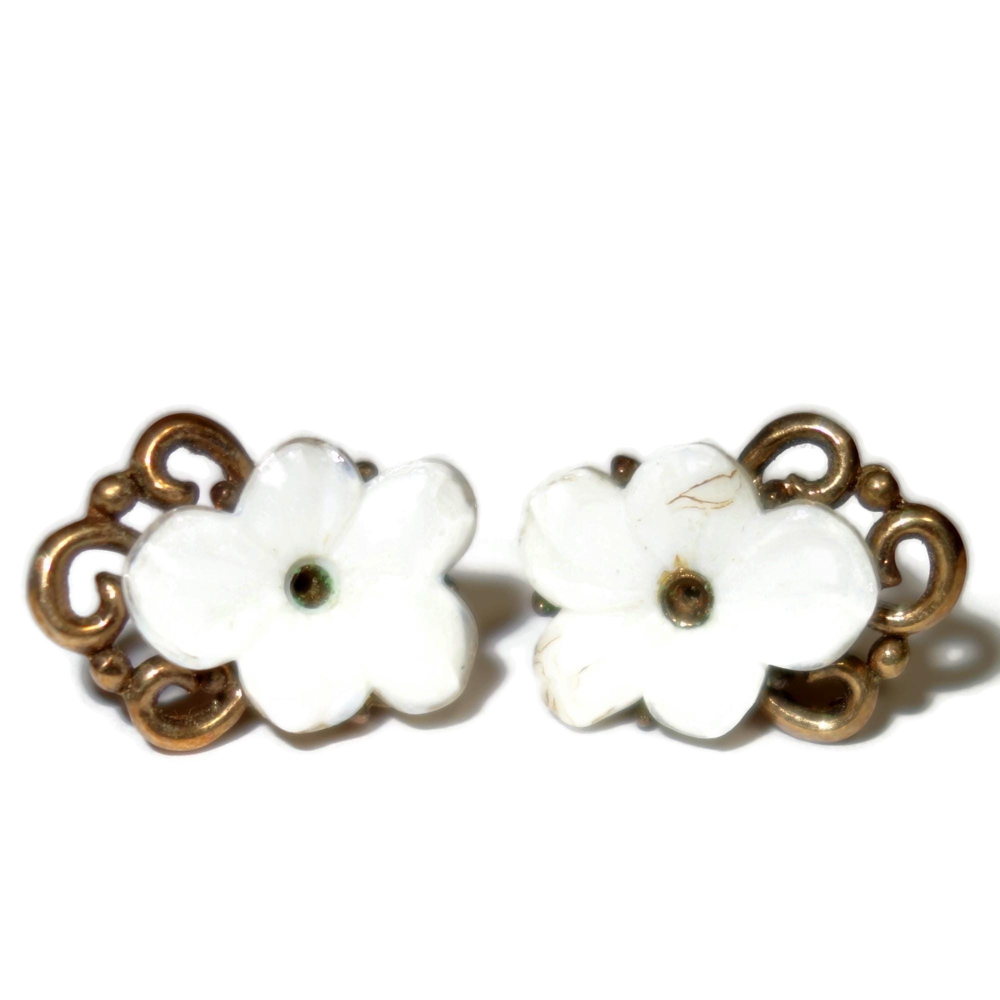 White flower trifari - Etsy 日本