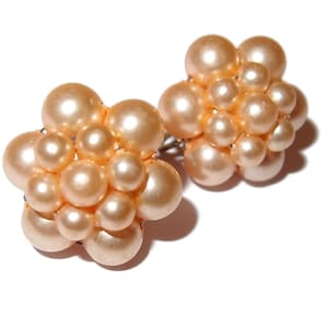 Pearl Cluster Screw-back Vintage Earrings