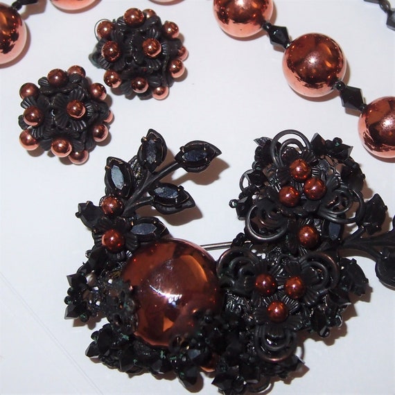 Rare Horseshoe MIRIAM HASKELL Japanned and Copper… - image 5