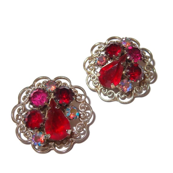 Cluster Red Rhinestone Vintage Earrings - image 1