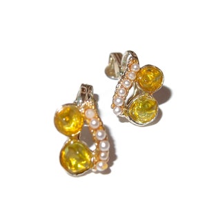 Peridot Green and Faux Pearl Dainty Vintage Earrings